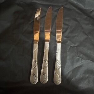 Cambridge Silversmiths Stainless Steel Dinner Knives Set of 3 Swirl Pattern